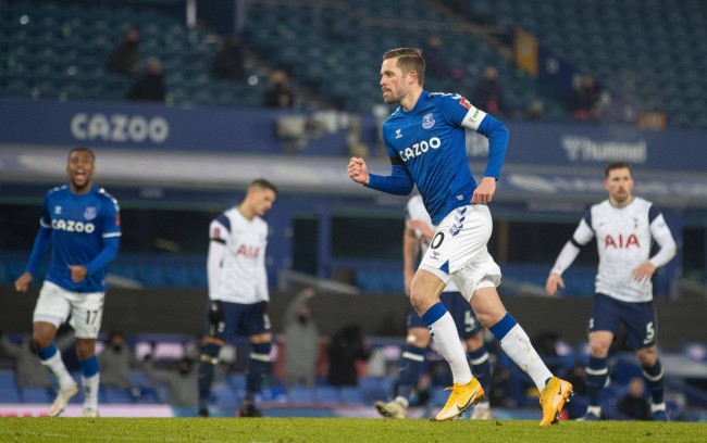 虽然单个球 虽然单个球