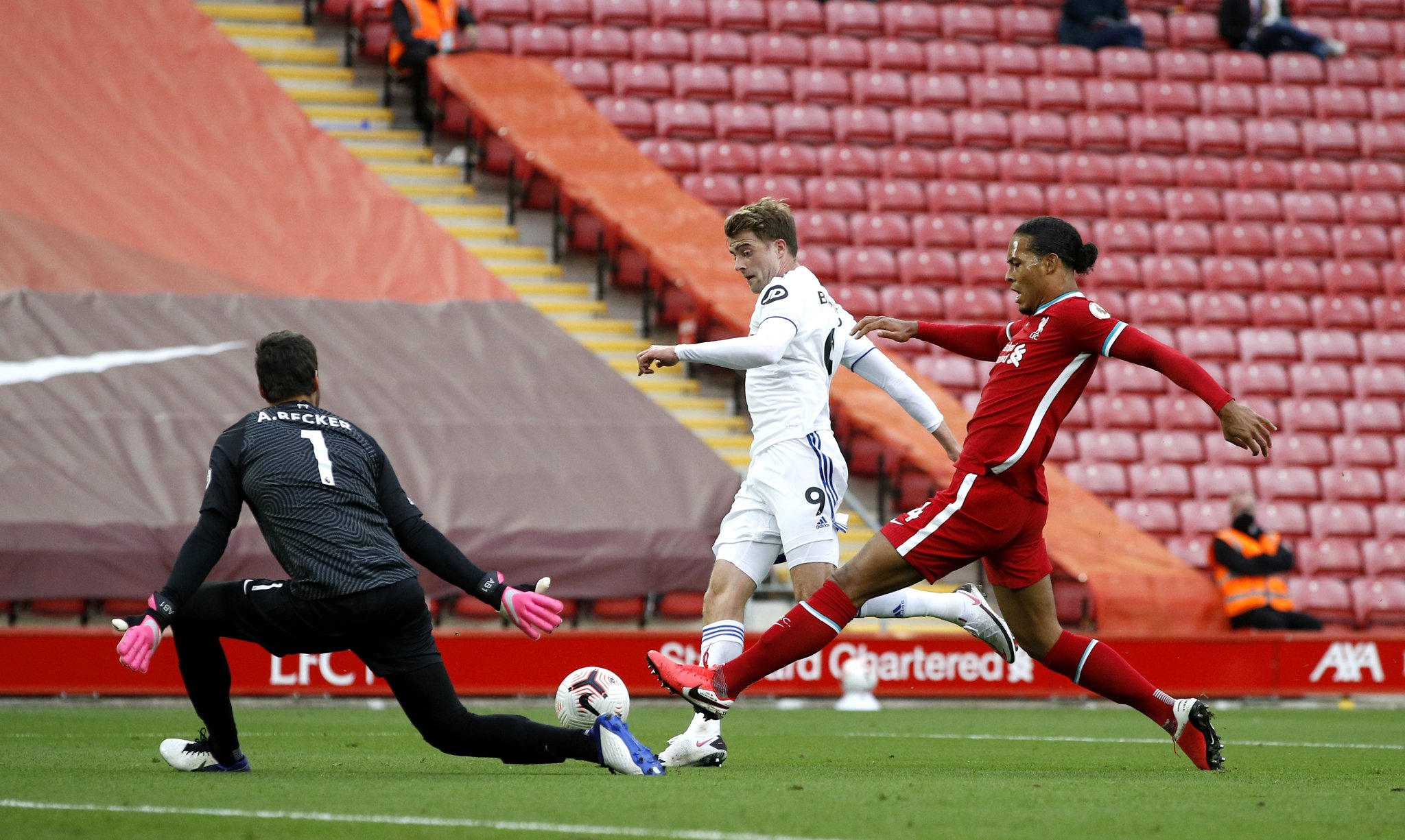 個以上的籃 個以上的籃